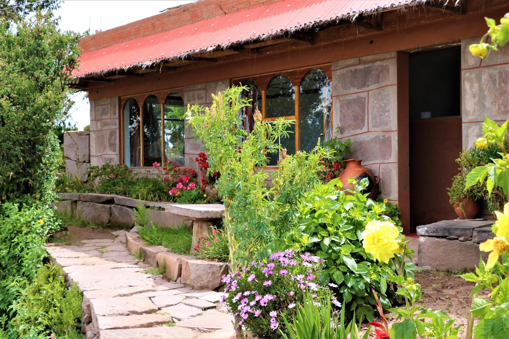 Inka Lake Taquile Lodge Huillanopampa Exterior foto